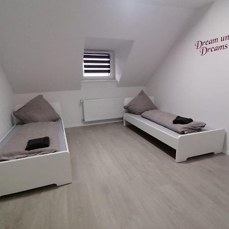 Estrella24 Living Rooms Chita ヘルネ エクステリア 写真